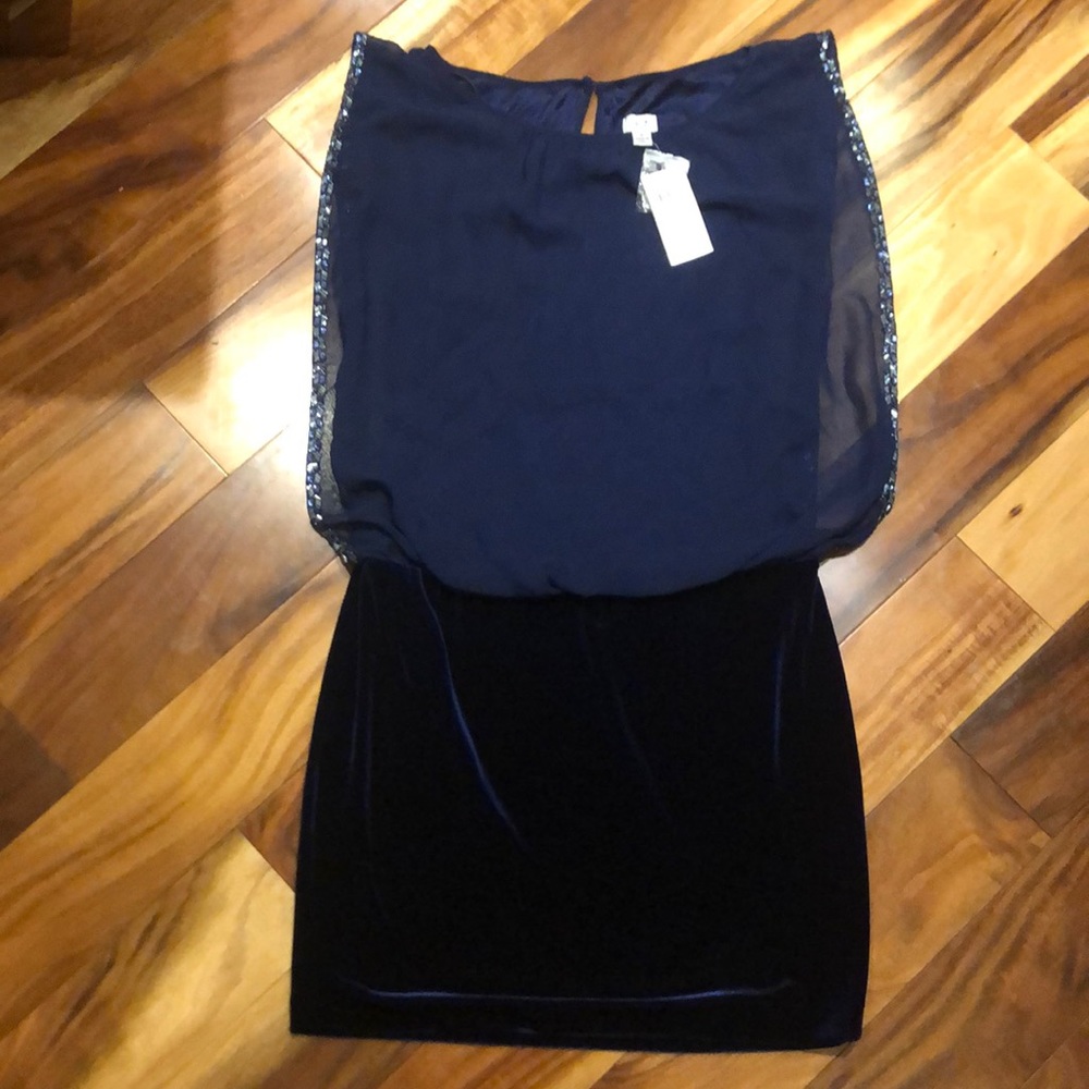 NWT Cache Body-con Cocktail Dress - Size 4